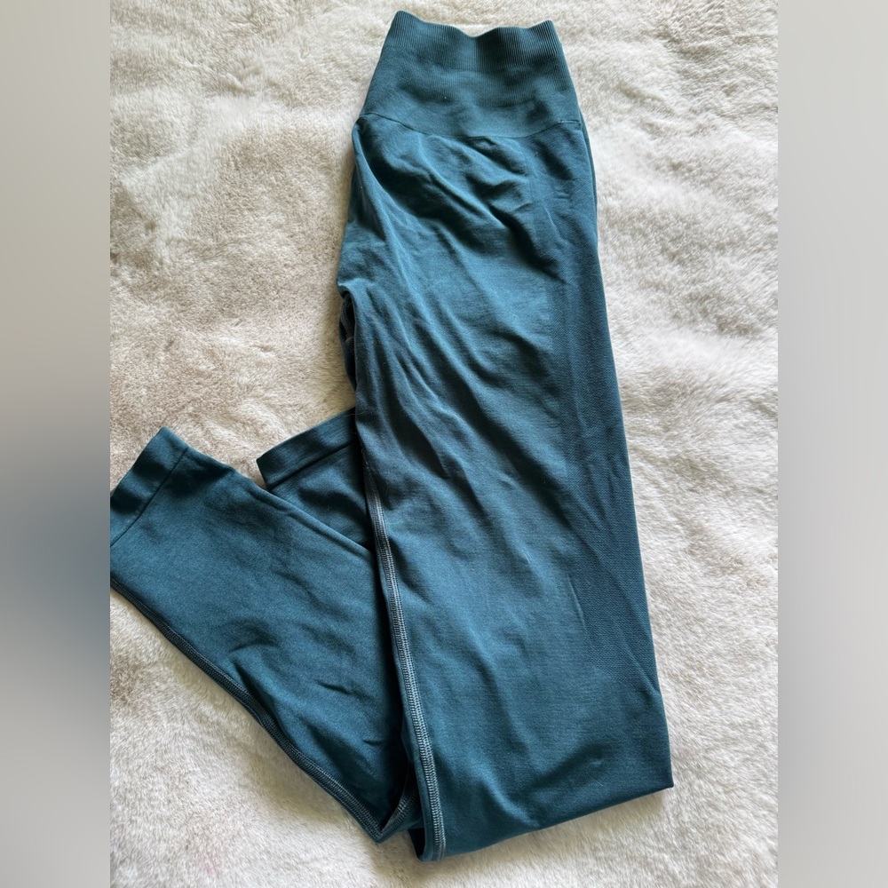 Alphalete Amplify Leggings